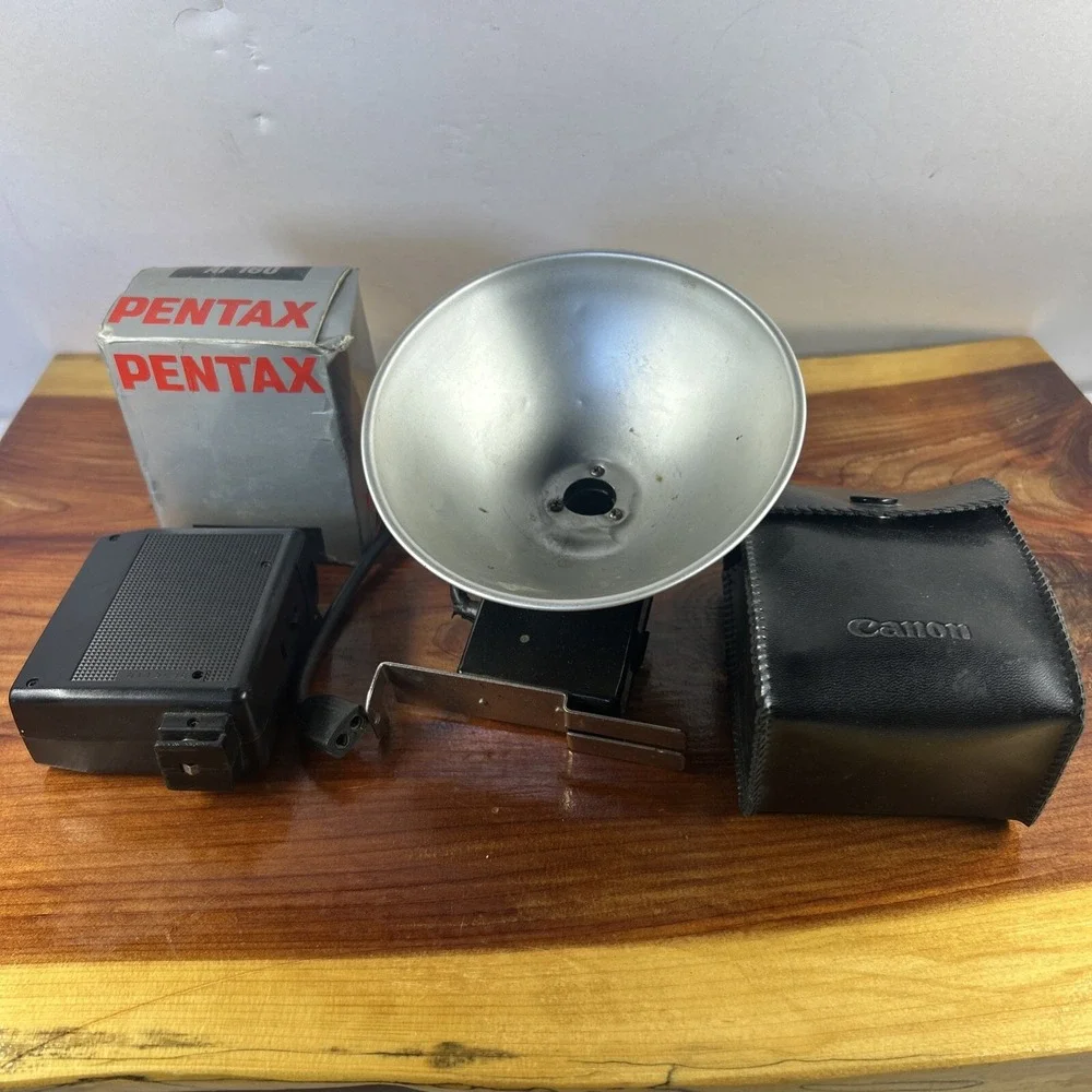 Lot Of Canon speedlite 277t VtgFlash,‎ Vivitar Auto 200, Pentax AF 160, Brownie